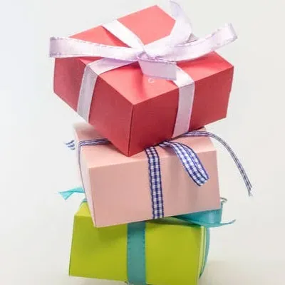 Insight: What Are The Main Advantages Of Stretch And Shrink Sleeve Labels?
