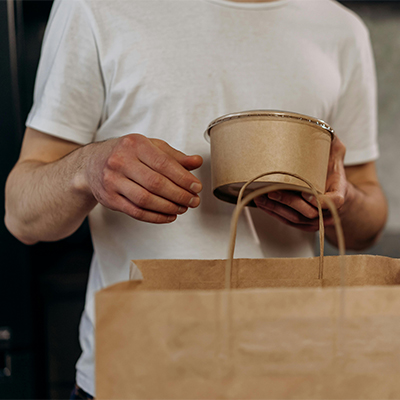 The Future of Food Service: Embracing Environmentally Friendly Food Packaging