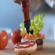 Aptar Closures Expands Dispensing Solutions Portfolio for Specialty Sauce Applications