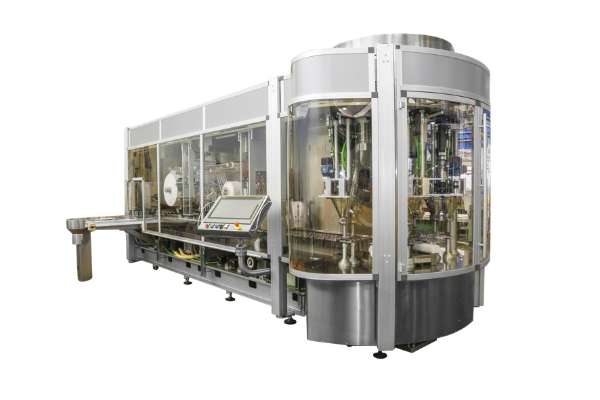 Filling and packaging machine