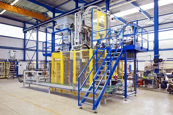Bag filling machines for high-quality powders