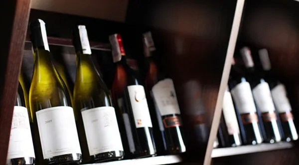 WINE & SPIRITS