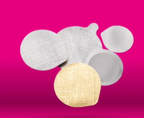 Flat seal closures