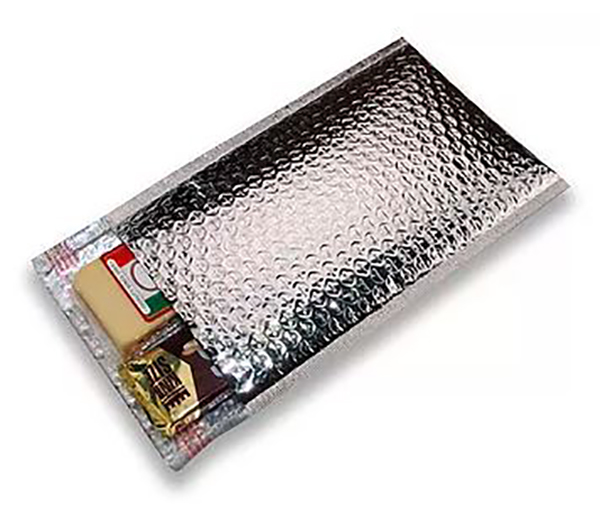 THERMAL INSULATED METALLIC BUBBLE MAILERS