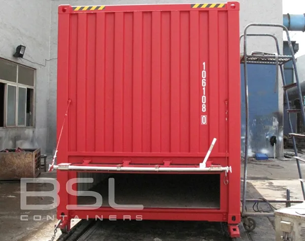 Bulkhead Container