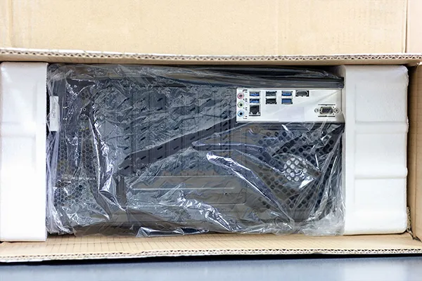 Bottom seam bags and flat bags