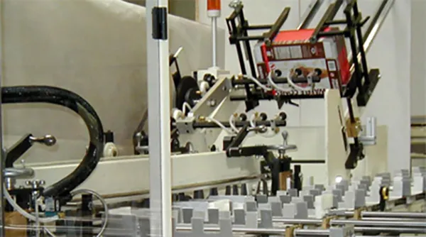 Model 140 Cartoning Machine