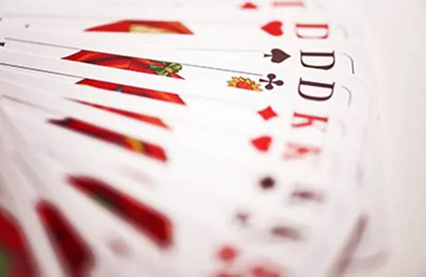 PLAYING CARDS & TABLEAUS