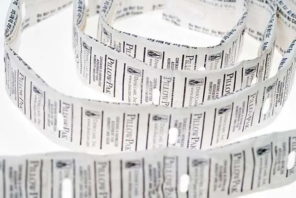 CONTINUOUS STRIP PILLOW PAKS