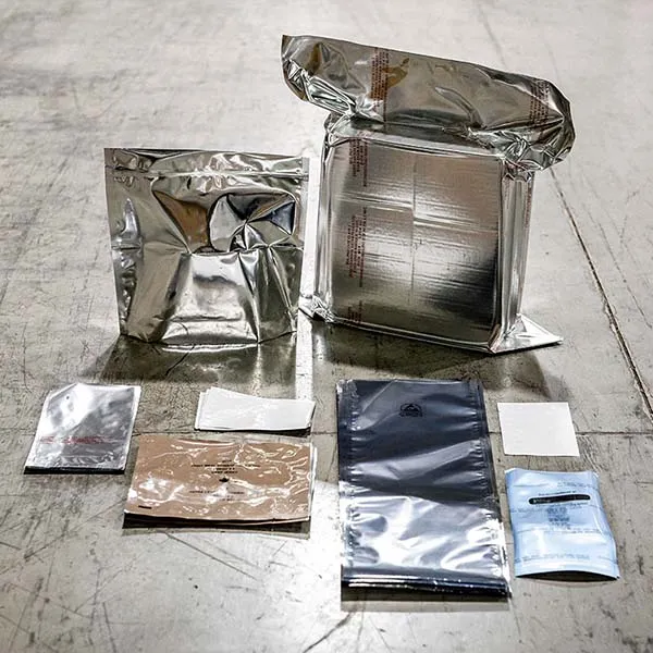 FLAT POUCHES