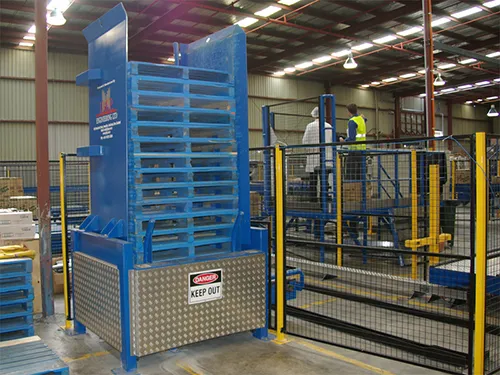 PALLET DISPENSERS