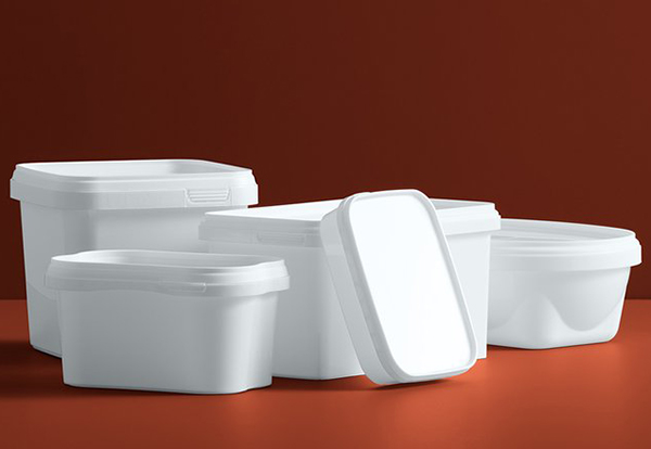 Tubs and trays