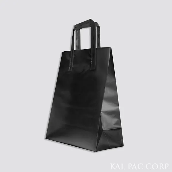 BLACK TRIFOLD CUB