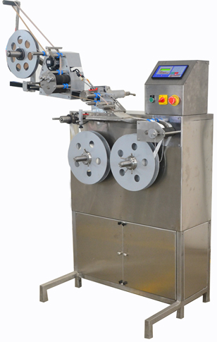 COUNTER REWINDER WITH LABEL APPLICATOR