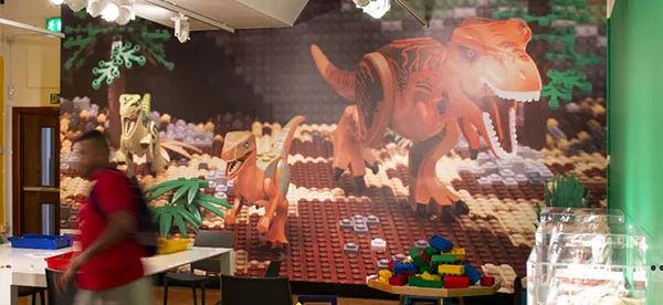 WALL GRAPHICS