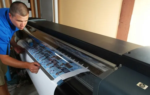 DIGITAL PRINTING & DIGITAL DIE-CUTTING