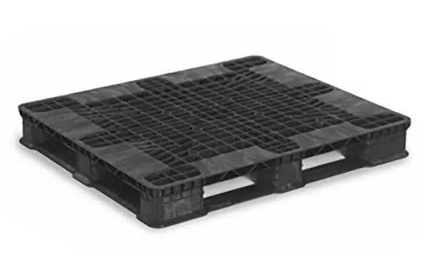 STACKABLE PLASTIC PALLETS