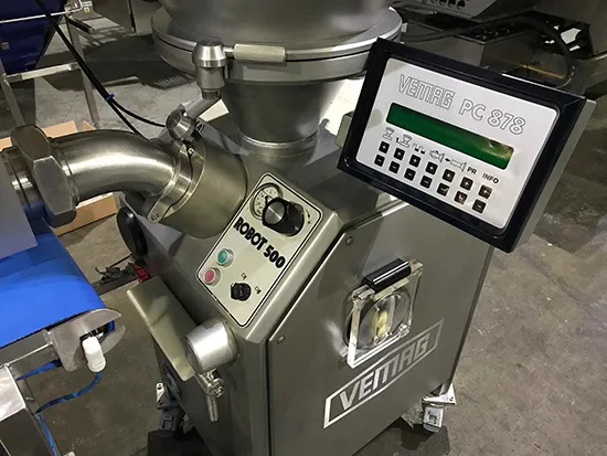 T – Vemag Robot 500 Vacuum Filler