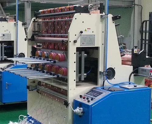 Lid & IML punching machine