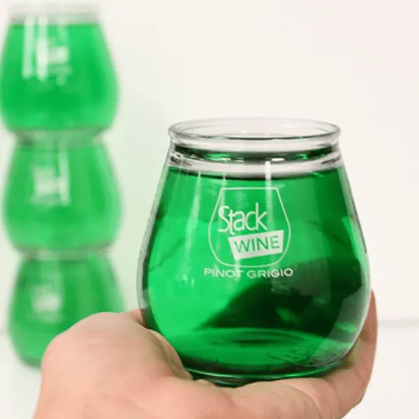 FOOD & BEVERAGE