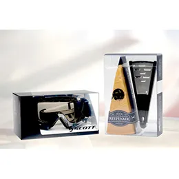 Folding boxes