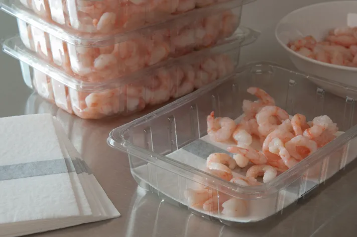 Absorbent pads for fish