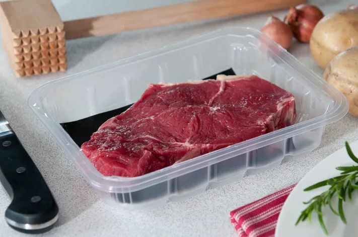 Compostable absorbent meat pads and soakers