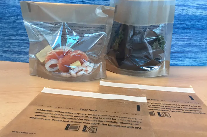 Stand up steam cooking bags