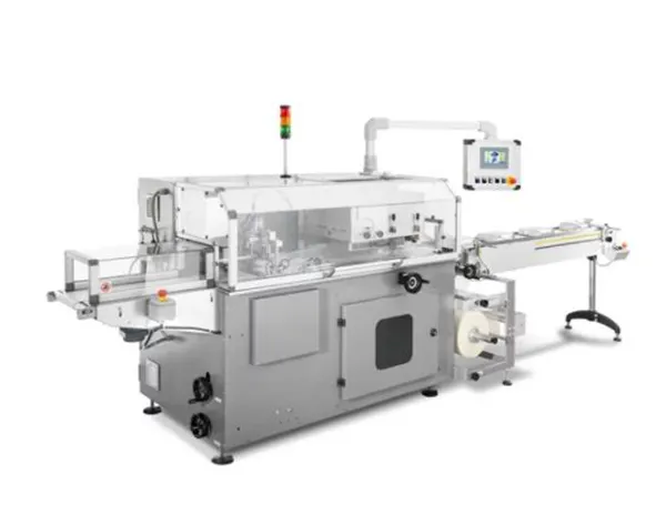 Horizontal flow wrapping machine CO130